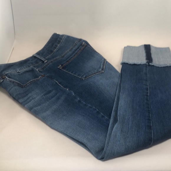 Ann Taylor Denim - 1822 demin! Taylor!